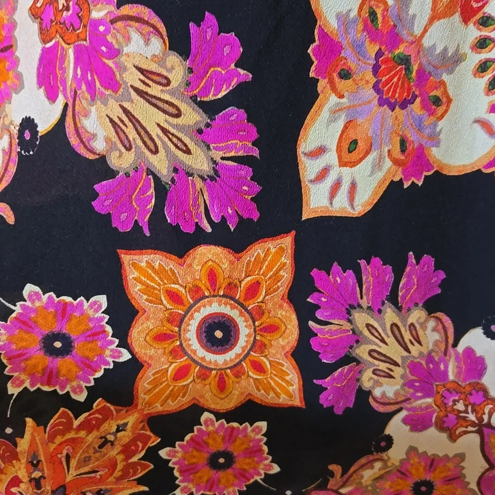 Karen Kane Floral Midi Skirt Size‎ L